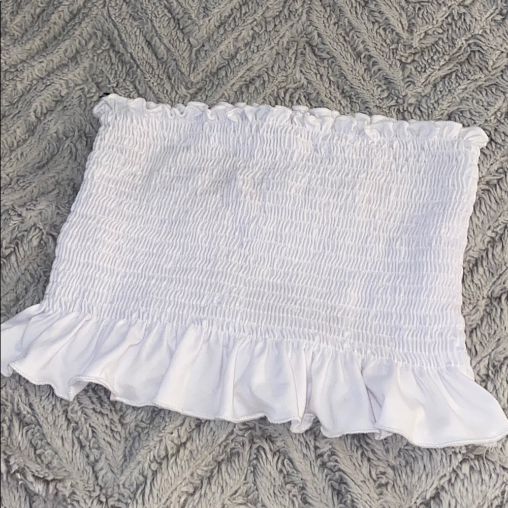 Sold white ruched peplum crop top